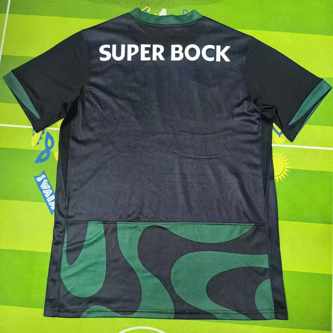 Camisola Sporting Lisboa Alternativa 25/26 - Preto e Verde