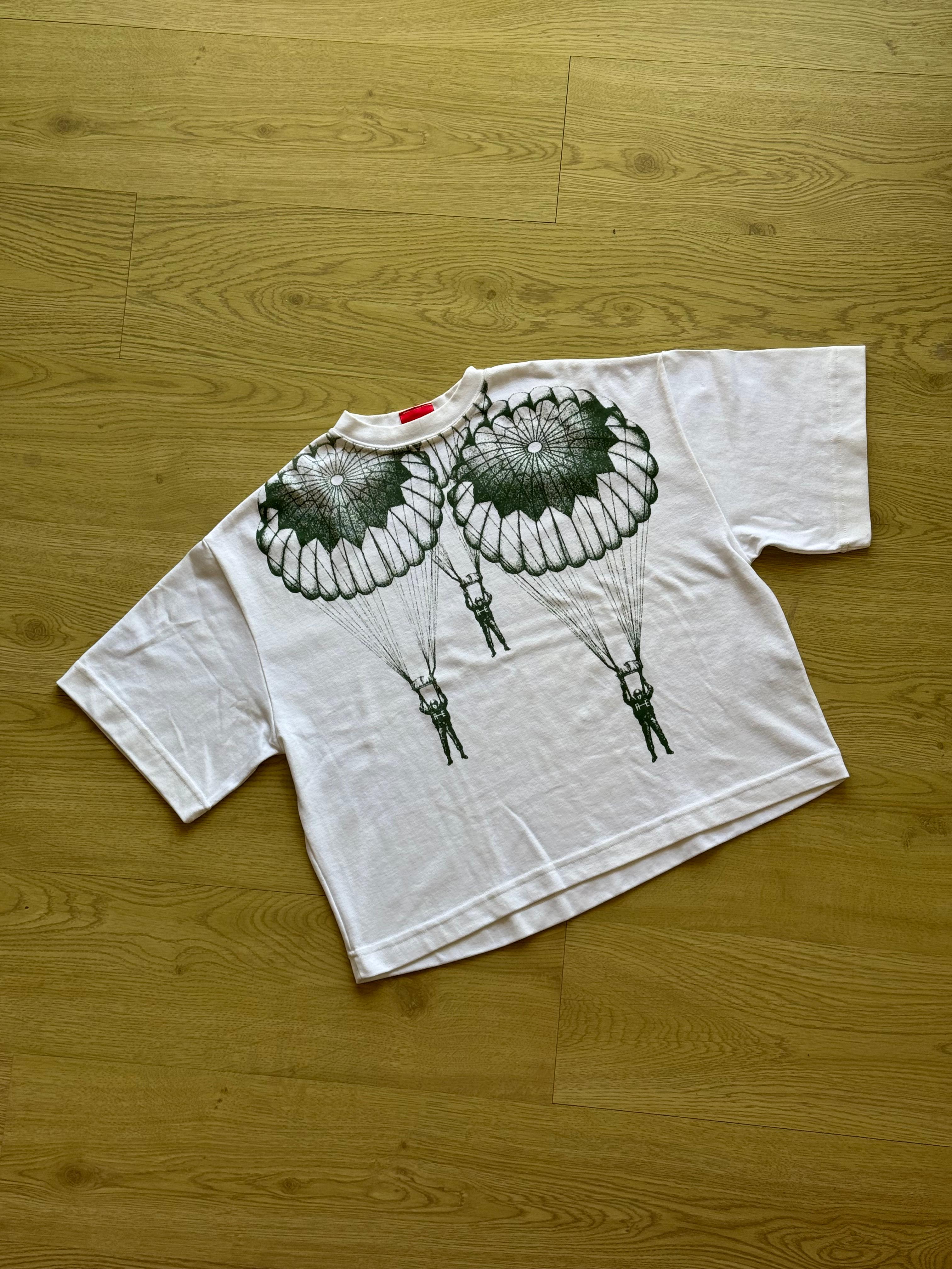 T-Shirt box ÈSSIS | Branco Militar
