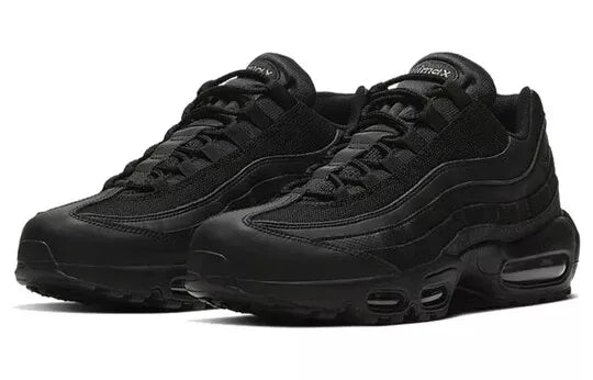 Nike Air Max 95 Triple Black